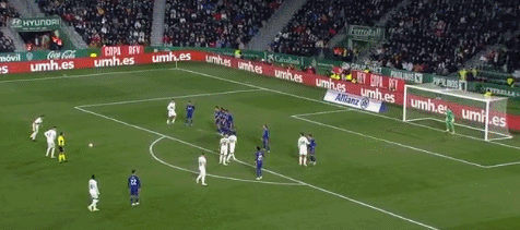 最恨THESHY的解说被官方处罚！直播“无能狂吼”，IG粉丝却破防