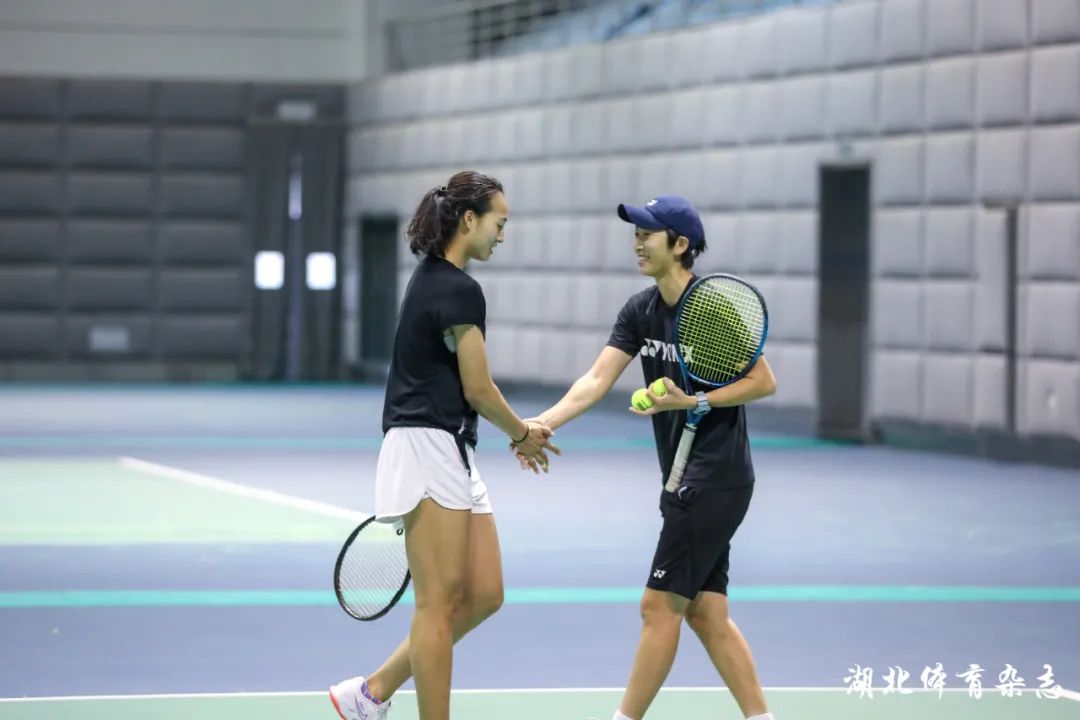 欢呼声立刻 欢呼声立刻